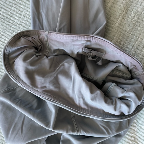 Lululemon Fast and Free Tight 28" Blue Cast Nulux Leggings Size 6 - Picture 7 of 7